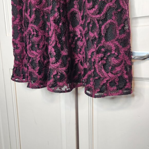 Rachel Roy Lace Cocktail Dress Size 6 Black & Magenta High Neck Fit and Flare - Picture 6 of 9